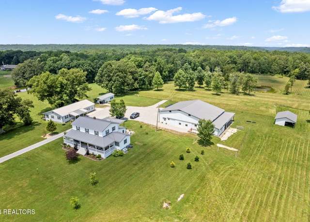 Property at 1292 Deer Lodge Hwy, Sunbright, TN 37872, 8 beds, 4 baths