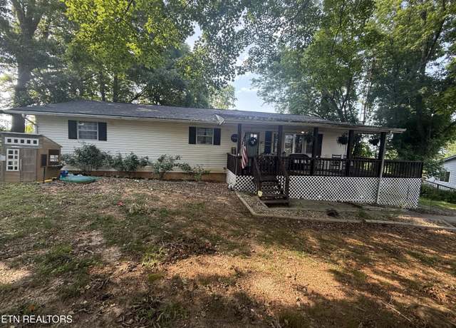 Property at 1566 Lakewood Rd, Jacksboro, TN 37757, 3 beds, 3 baths