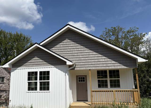 Property at 3515 Martin Luther King Jr. Ave Ave, Knoxville, TN 37914, 4 beds, 2 baths