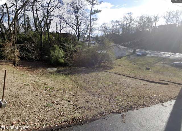 Property at 3712 Hampton Ave, Knoxville, TN 37914