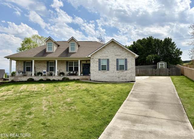 Property at 308 Cranfield Dr, Maryville, TN 37801, 3 beds, 3 baths