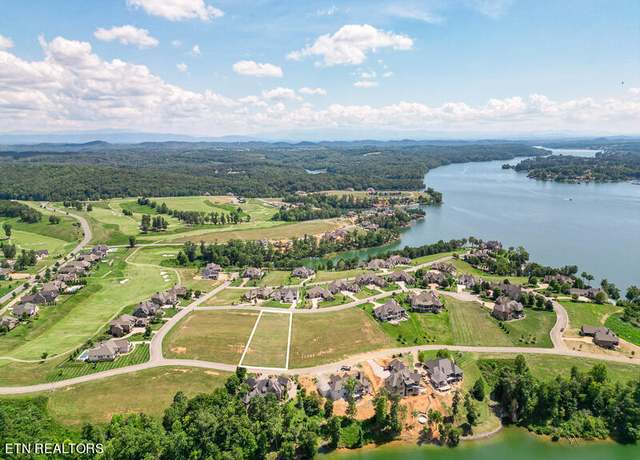 Property at 364 Commodore Dr, Lenoir City, TN 37772