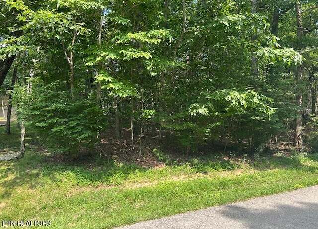 Property at 175 Lakeside Drive Dr, Crossville, TN 38558