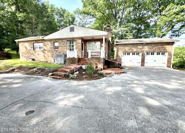 Property at 8903 Pickens Gap Rd, Knoxville, TN 37920, 2 beds, 1 bath