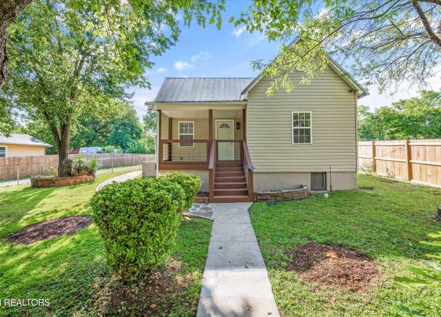 Property at 406 SW Mayfield Ave, Knoxville, TN 37920, 3 beds, 2 baths