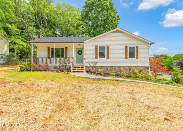 Property at 855 Smoke Creek Rd, Knoxville, TN 37934, 4 beds, 2.5 baths