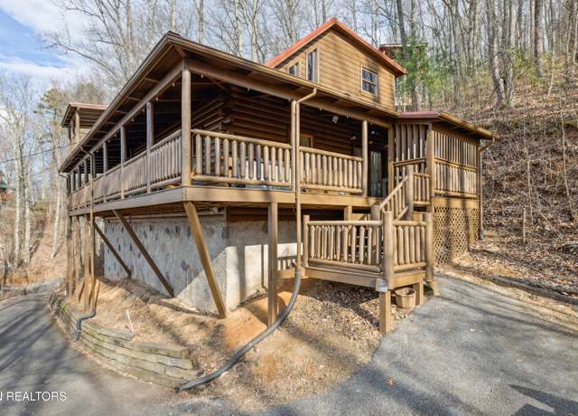 Property at 1930 Orchard Dr, Sevierville, TN 37876, 3 beds, 3 baths