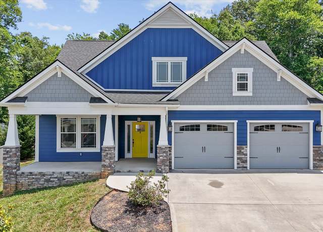 Property at 2252 Clearmill Dr, Lenoir City, TN 37772, 4 beds, 3 baths