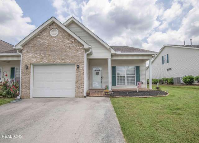 Property at 700 Willington Pl, Loudon, TN 37774, 3 beds, 3 baths