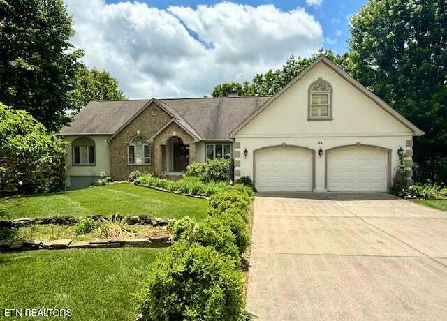 Property at 25 Shawnbury Pt, Crossville, TN 38558, 3 beds, 2 baths