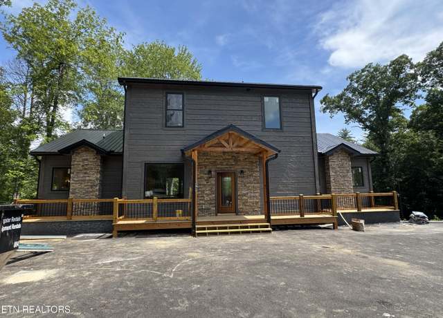Property at 2749 Owls Cove Way, Sevierville, TN 37862, 3 beds, 3.5 baths
