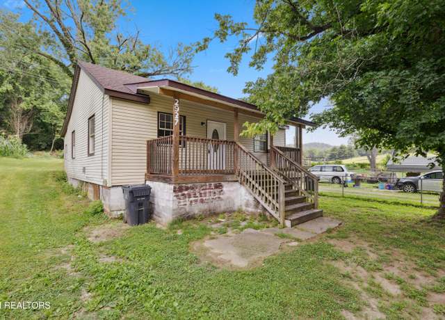 Property at 2937 Tecoma Dr, Knoxville, TN 37917, 2 beds, 2 baths