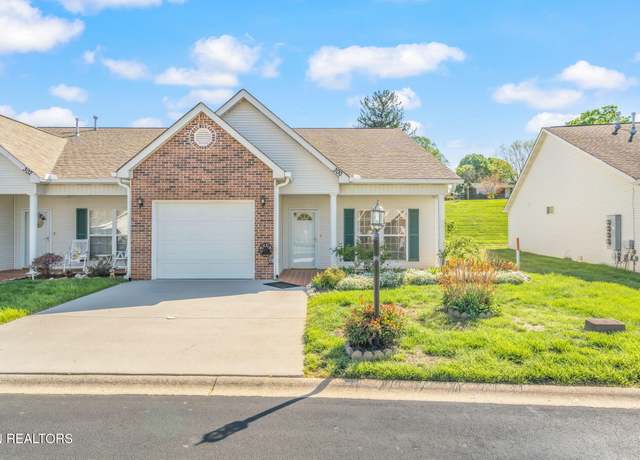 Property at 300 Willington Pl, Loudon, TN 37774, 3 beds, 3 baths