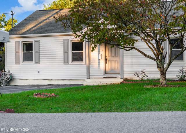 Property at 5112 Montrose Rd, Knoxville, TN 37918, 3 beds, 1 bath