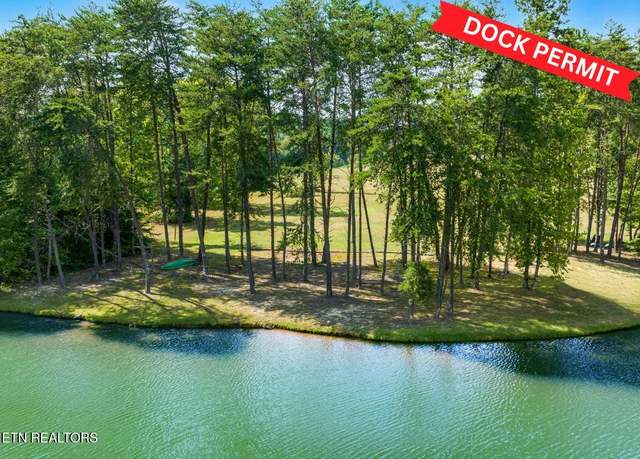 Property at 946 Bay Creek Dr, Vonore, TN 37885