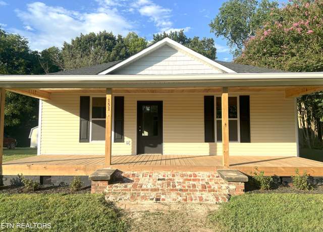 Property at 151 S Jackson St, Athens, TN 37303, 3 beds, 2 baths