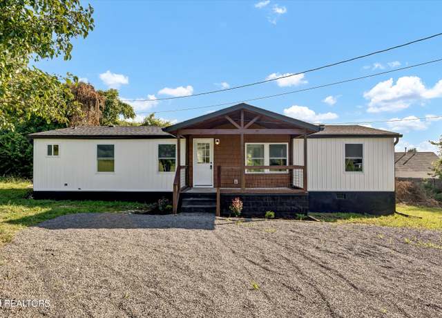 Property at 8631 Ball Camp Pike, Knoxville, TN 37931, 3 beds, 2 baths