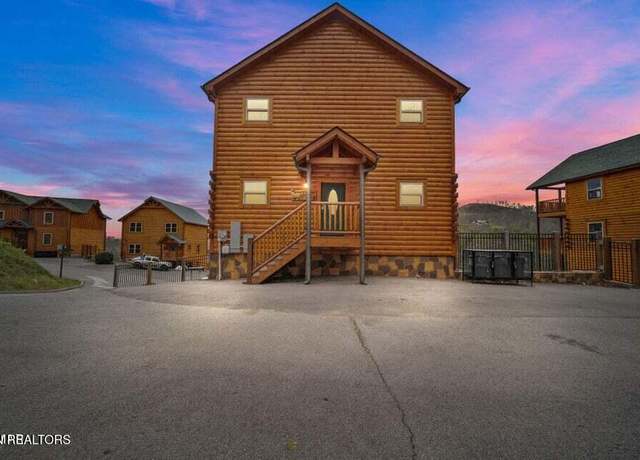 Property at 1518 Firefly Trail Way, Sevierville, TN 37876, 4 beds, 5.5 baths