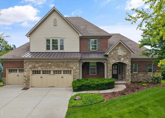Property at 11504 Shirecliffe Ln, Knoxville, TN 37934, 5 beds, 4.5 baths