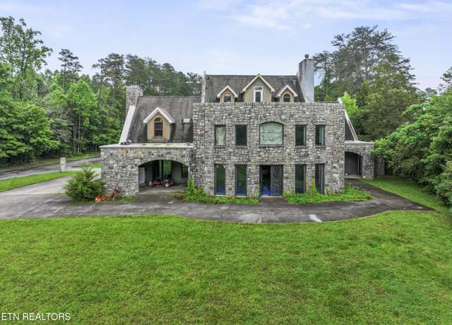 Property at 1216 Westland Bay Dr, Knoxville, TN 37922, 6 beds, 5.5 baths