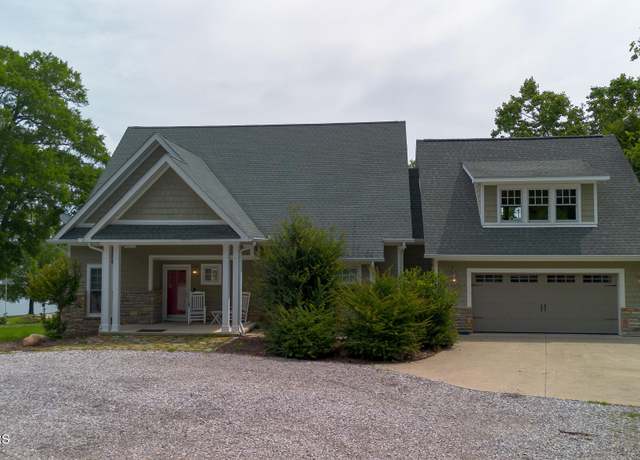 Property at 976 Bridgeview Hills Dr, Dandridge, TN 37725, 3 beds, 2.5 baths