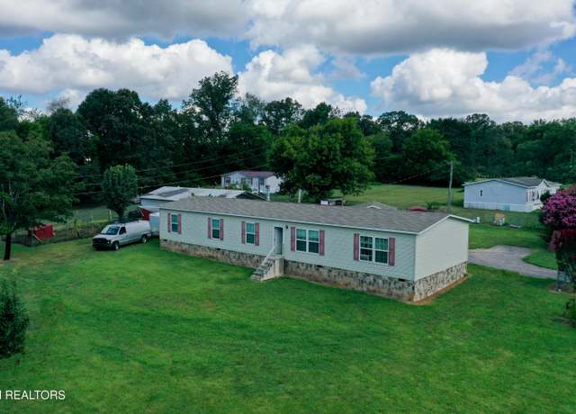 Property at 115 Honeysuckle Rd, Loudon, TN 37774, 4 beds, 2 baths