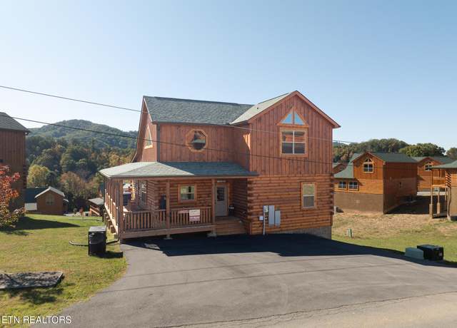 Property at 3730 Heritage Hills Dr, Pigeon Forge, TN 37863, 4 beds, 4 baths