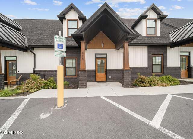 Property at 418 Fleeta Williams Way, Sevierville, TN 37862, 3 beds, 3 baths
