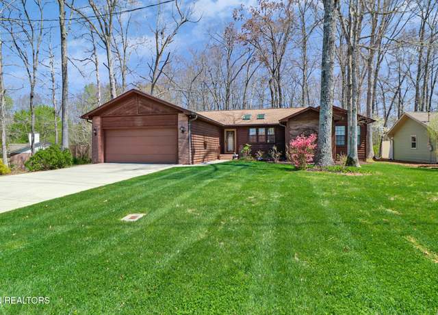 Property at 13 Oxford Cir, Fairfield Glade, TN 38558, 3 beds, 2 baths