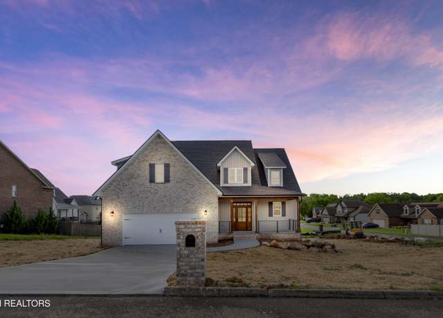 Property at 6306 Mountain Rise Dr, Knoxville, TN 37938, 3 beds, 2.5 baths