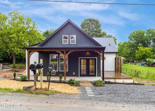 Property at 1516 S Odell Rd, Maryville, TN 37801, 3 beds, 2 baths
