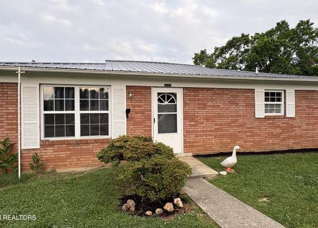 Property at 2031 Brights Pike, Morristown, TN 37814, 3 beds, 1 bath