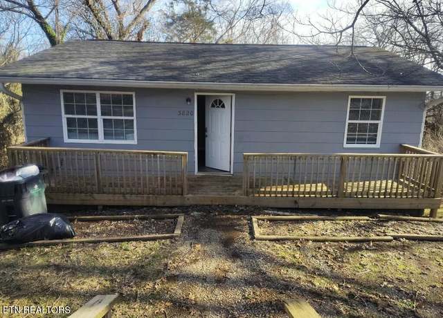 Property at 3820 Skyline Dr Dr, Knoxville, TN 37914, 5 beds, 2 baths