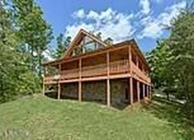 Property at 771 Ski View Ln, Pigeon Forge, TN 37876, 2 beds, 2 baths