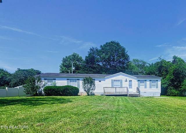 Property at 1112 Level Dr, Maryville, TN 37801, 4 beds, 2 baths