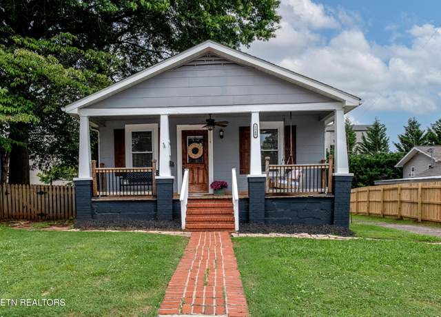 Property at 1340 Dalton St, Alcoa, TN 37701, 3 beds, 2 baths