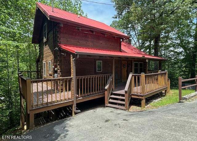 Property at 1925 Beach Front Dr, Sevierville, TN 37876, 2 beds, 2 baths