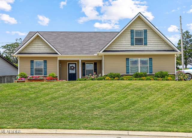 Property at 1157 Blackstone View Ln, Knoxville, TN 37932, 4 beds, 2 baths