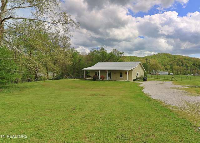 Property at 162 Floyd Jeffers Rd, Huntsville, TN 37756, 3 beds, 2 baths