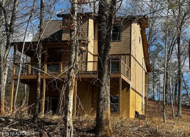 Property at 334 C H Ln, Gatlinburg, TN 37738, 3 beds, 2 baths