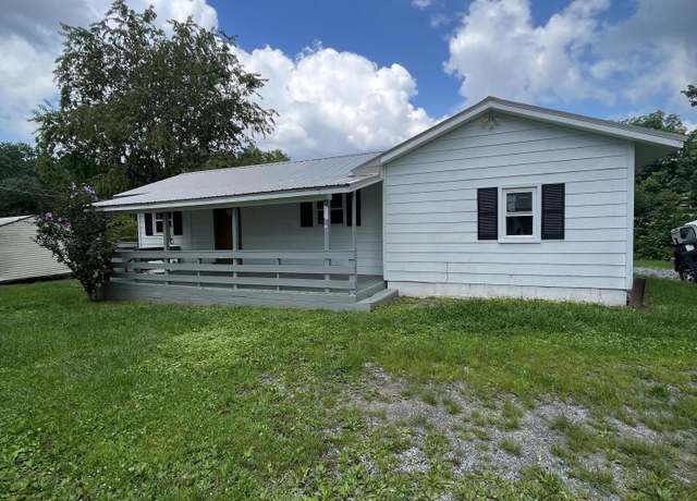 Property at 1902 Omaha Ln, Johnson City, TN 37601, 2 beds, 1 bath