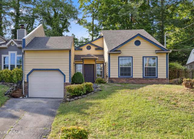 Property at 7658 Chatham Cir, Knoxville, TN 37909, 3 beds, 2 baths