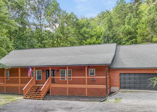 Property at 1435 A M King Way, Sevierville, TN 37876, 3 beds, 2 baths