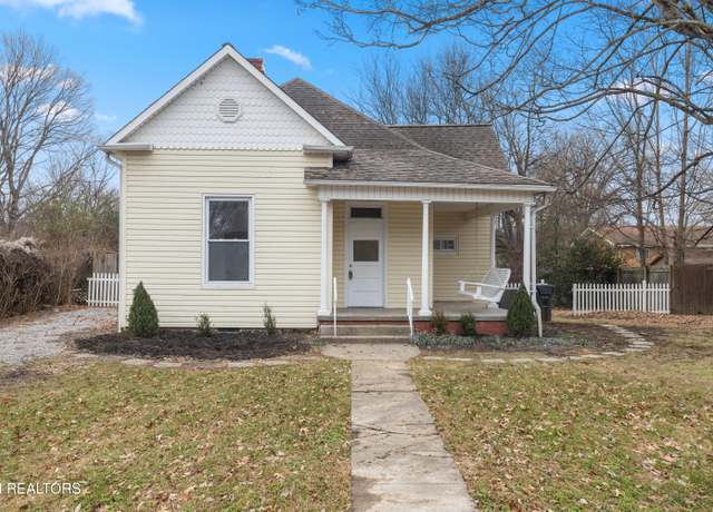 Property at 112 E Inskip Dr, Knoxville, TN 37912, 3 beds, 1.5 baths