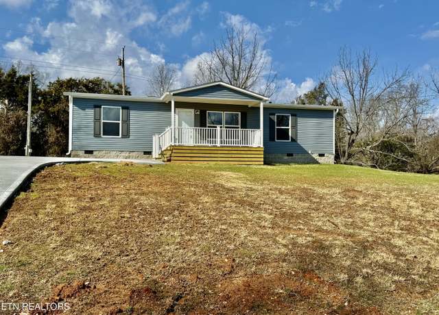 Property at 414 Whitaker St, Tazewell, TN 37879, 3 beds, 2 baths