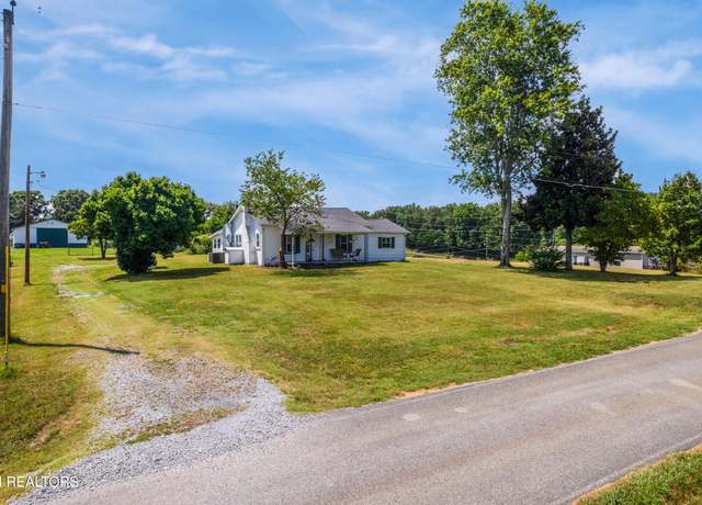 Property at 1177 Wade Rd W, Loudon, TN 37774, 2 beds, 1 bath