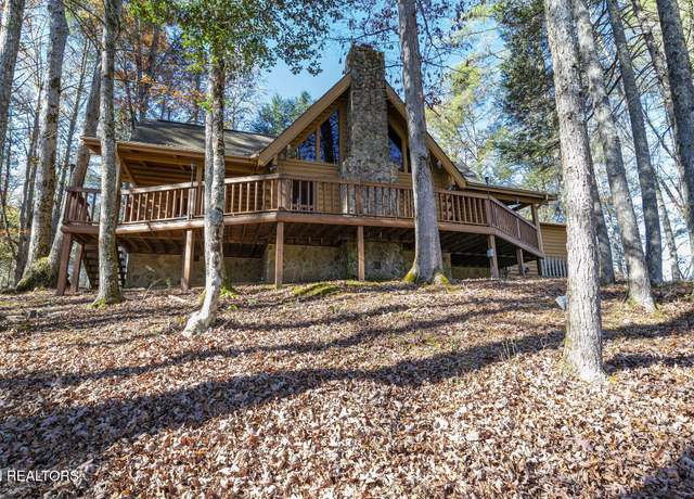 Property at 1730 Ridge Ct, Walland, TN 37886, 3 beds, 3.5 baths