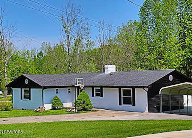 Property at 7008 Rollins Rd, Knoxville, TN 37918, 3 beds, 2 baths