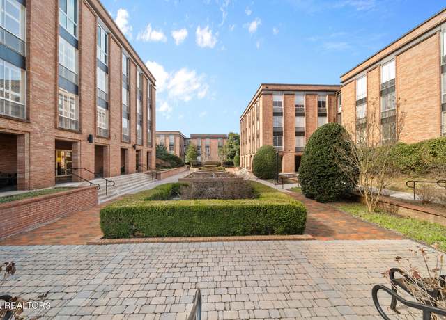 Property at 1400 Kenesaw Ave Unit 23G, Knoxville, TN 37919, 2 beds, 3.5 baths