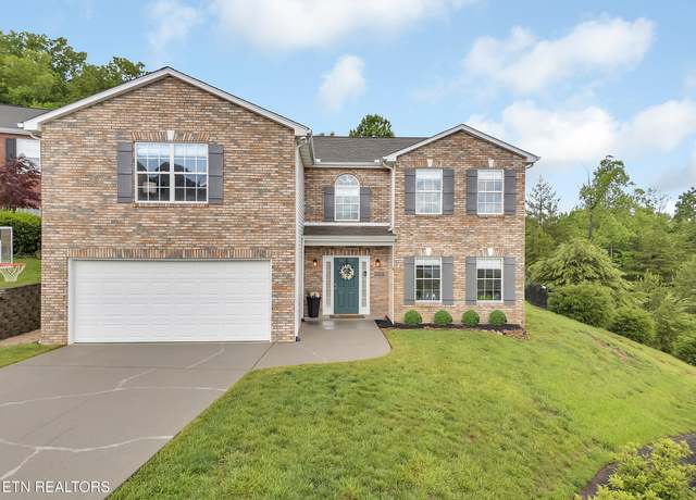 Property at 2504 Forest Valley Ln, Knoxville, TN 37931, 4 beds, 2.5 baths
